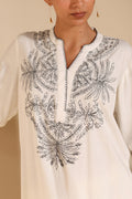 Monotone Embroidered Set